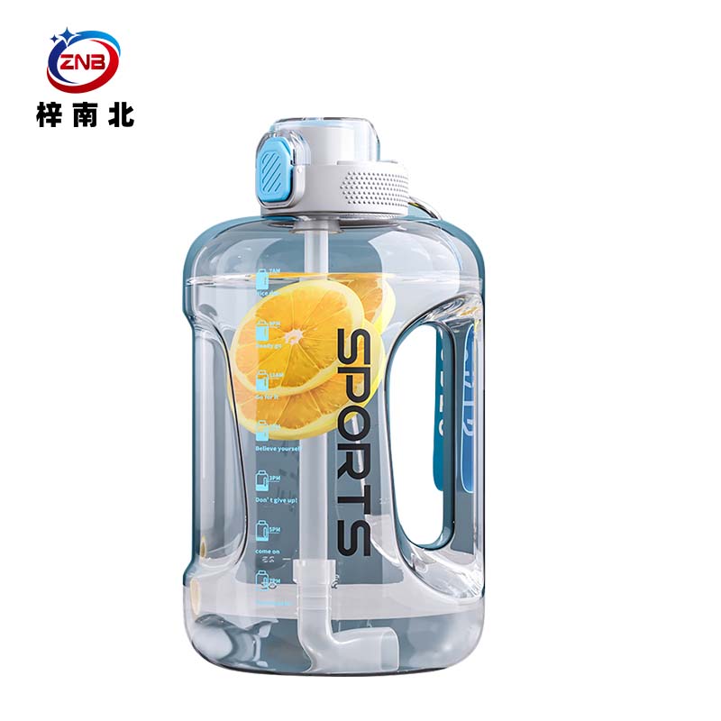 梓南北 大容量垃圾桶 1700ML 个高清大图