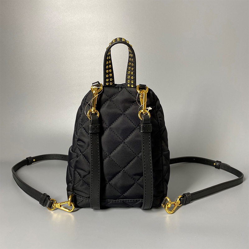 香港直邮moschino莫斯奇诺黑色菱形格字母铆钉尼龙迷你双肩背包女士