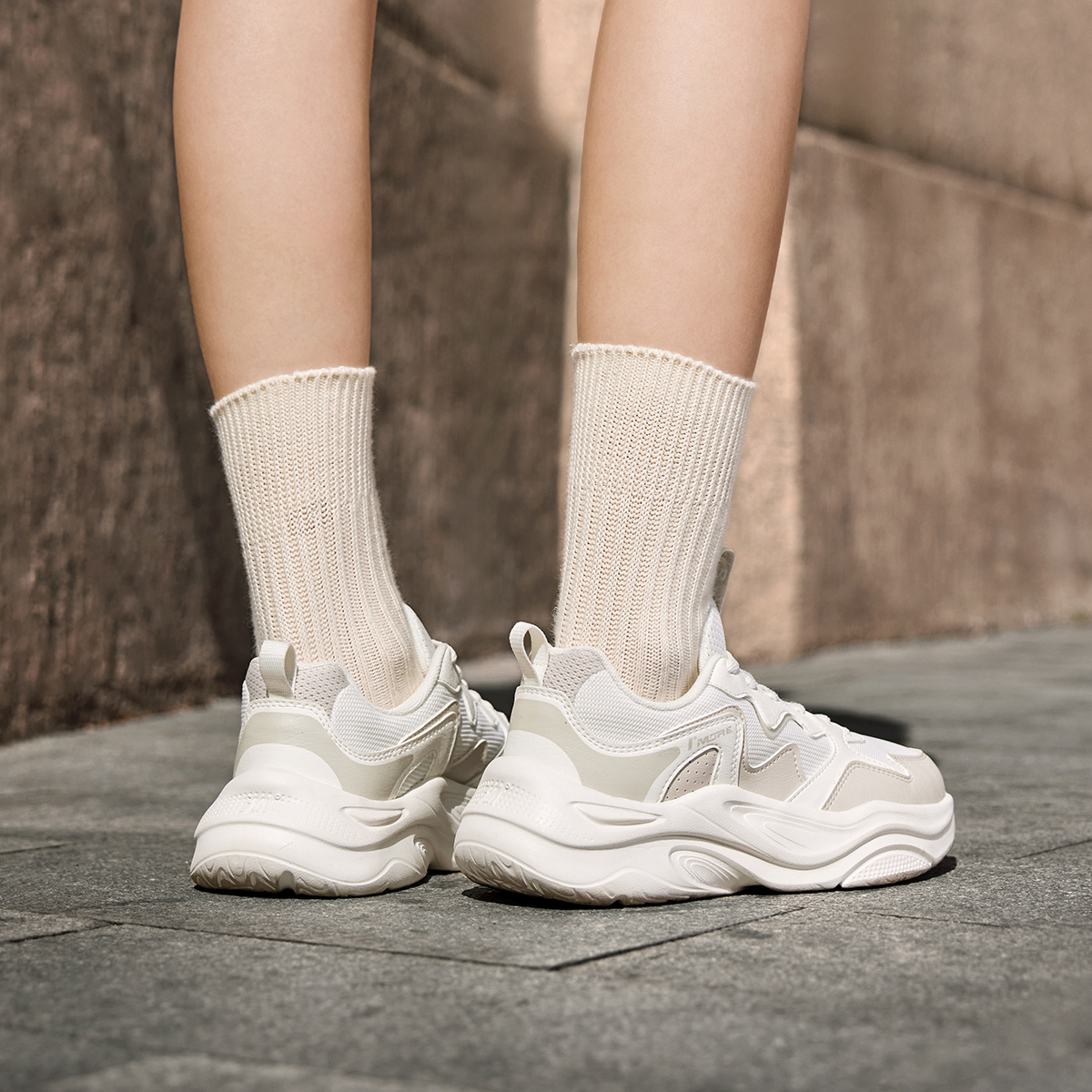 361°女鞋运动鞋新品女复古文化鞋682536783高清大图