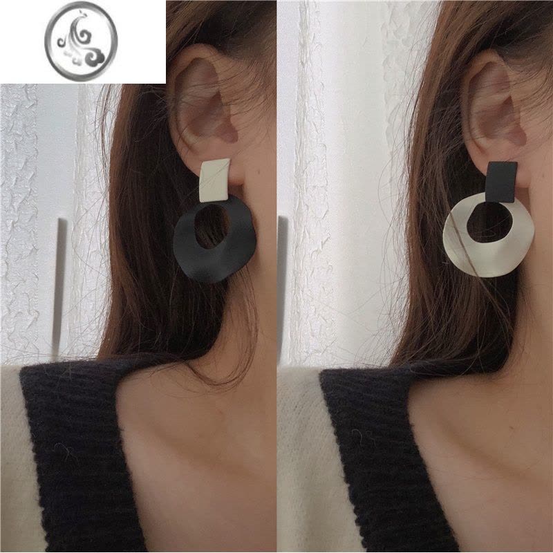 JiMi黑白撞色耳钉~ins冷淡风气质不对称耳环女百搭圆形复古耳饰潮耳夹图片