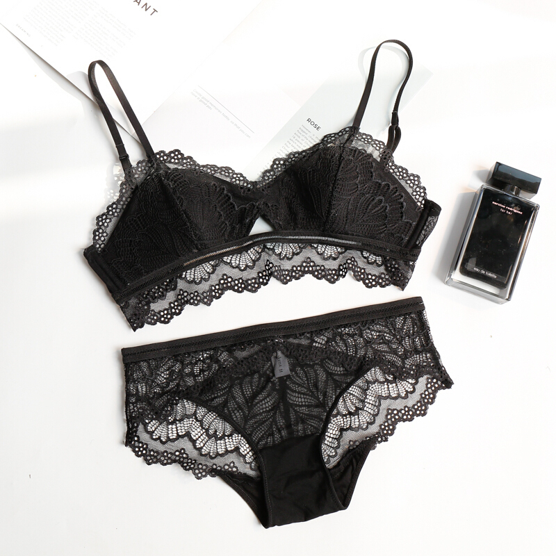 法式性感brlette镂空蕾丝无钢圈文胸套装款少女三角杯内衣