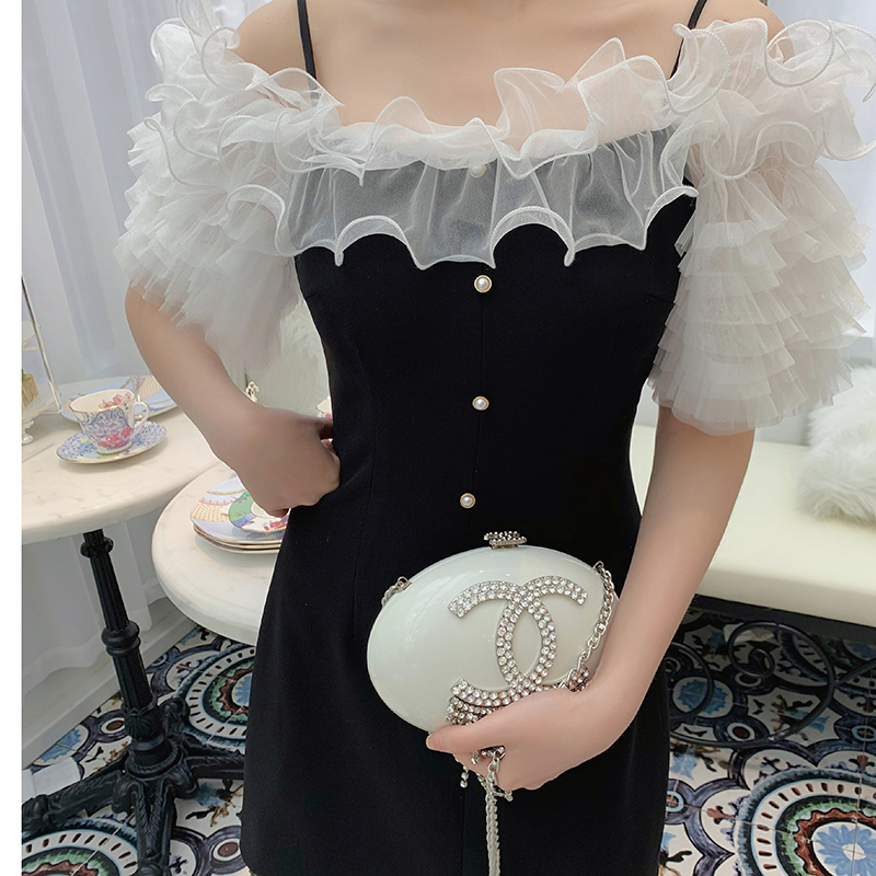 女装2019款黑色压褶荷叶边气质短款高贵名媛显瘦连衣裙夏