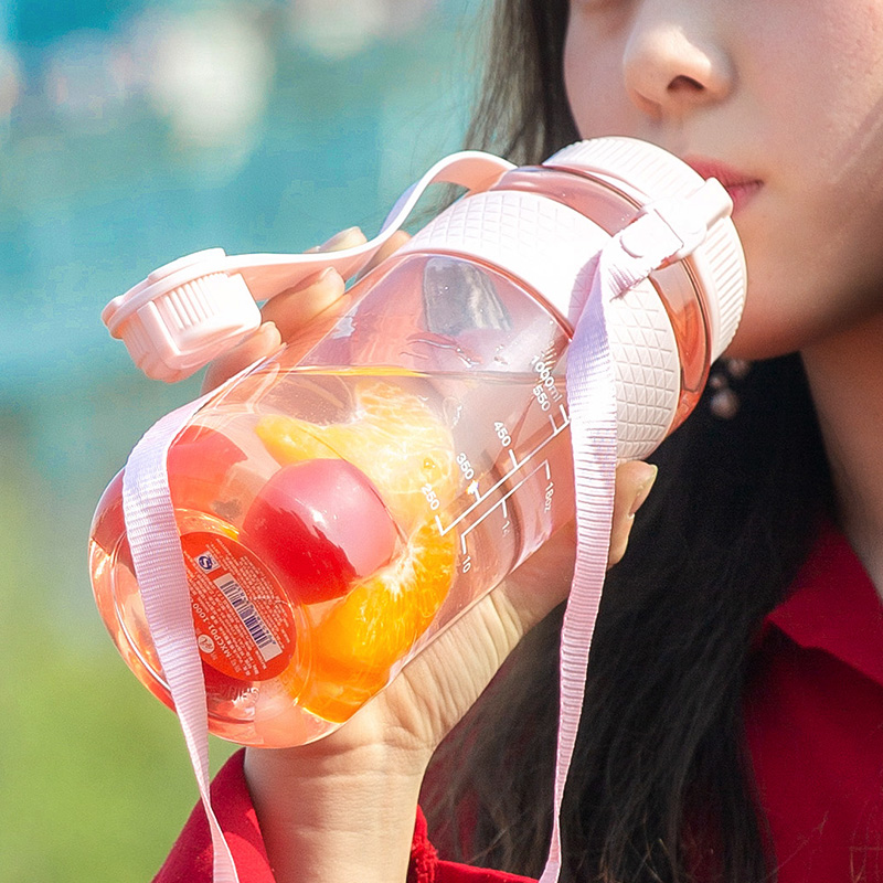 超大容量塑料水杯女生便携太空杯子户外运动特大号吸管水壶1000ml 灰色650ml(送吸管+背带)高清大图
