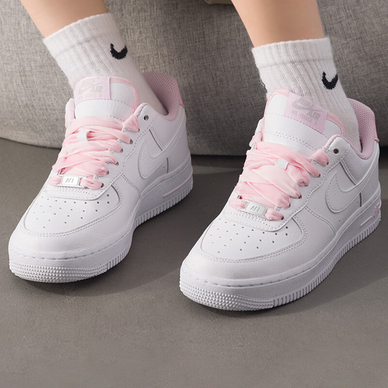 耐克（NIKE）女鞋新款AF1空军一号运动鞋低帮板鞋舒适时尚百搭休闲鞋HV4403-601 ZP高清大图