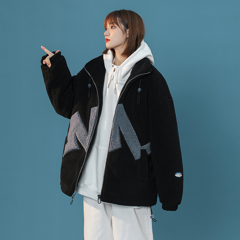 DEBRAND羊羔绒外套女ins潮2021冬季新款加厚保暖字母印花百搭棉衣