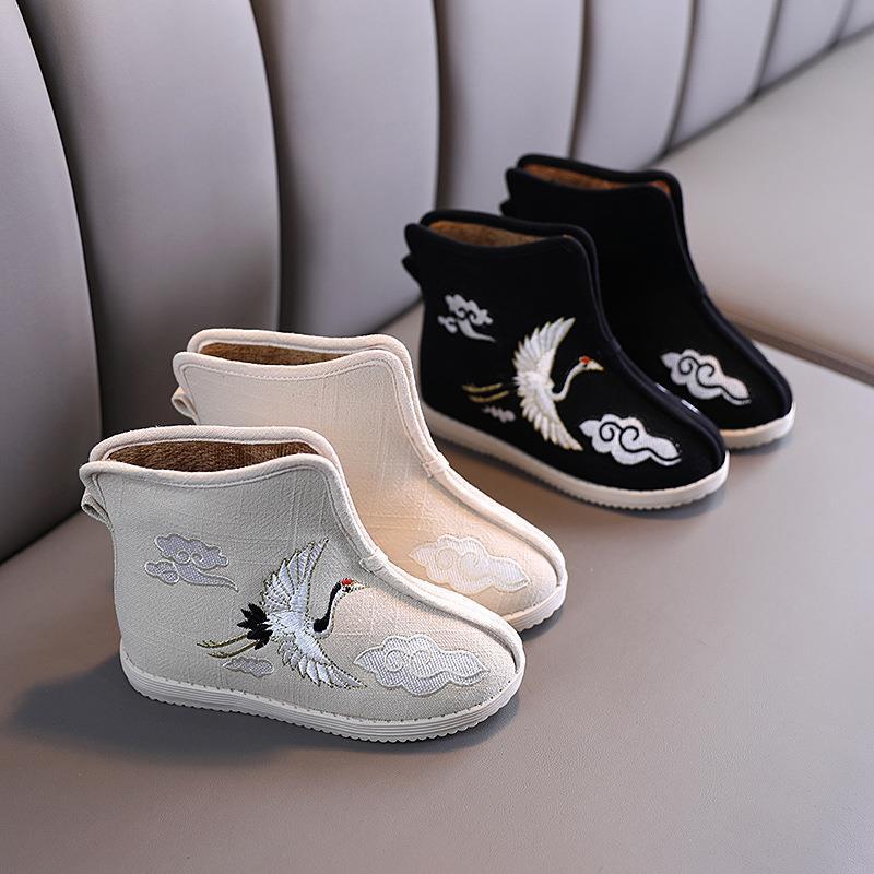 男童绣花鞋儿童复古中国风汉服鞋子古装宝宝老北京布鞋古风表演出米