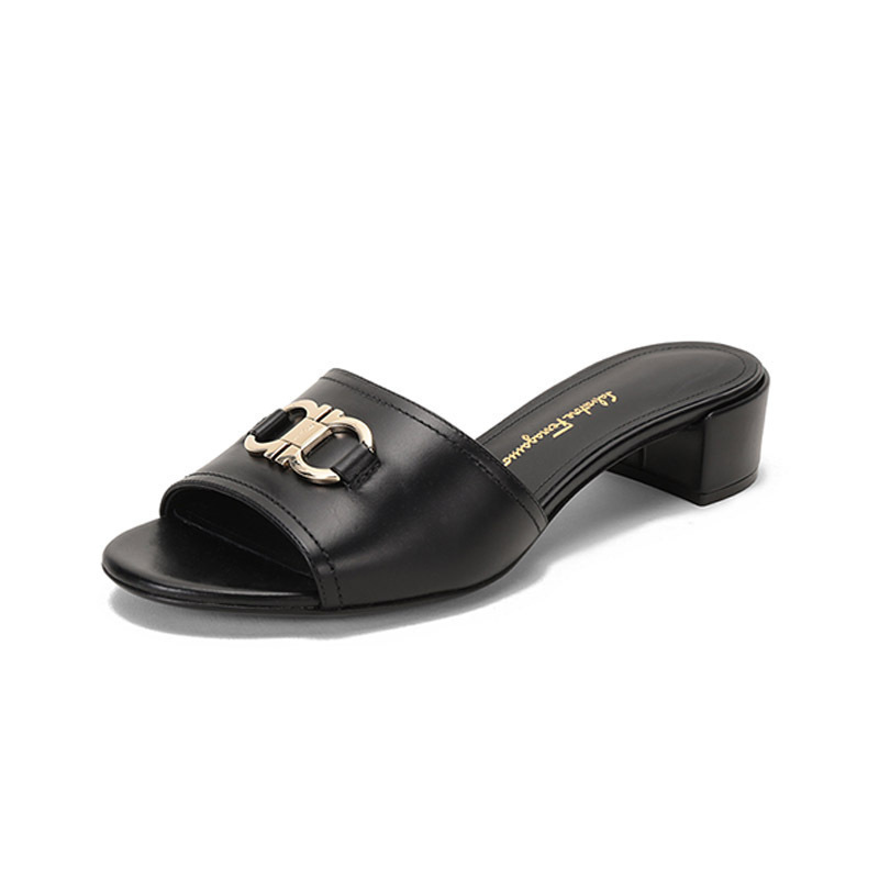 ferragamo菲拉格慕女士牛皮gancini扣饰凉鞋拖鞋0741266