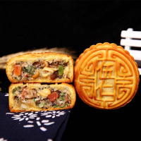 大月饼豆沙蛋黄月饼广式老五仁月饼水果味月饼批发
