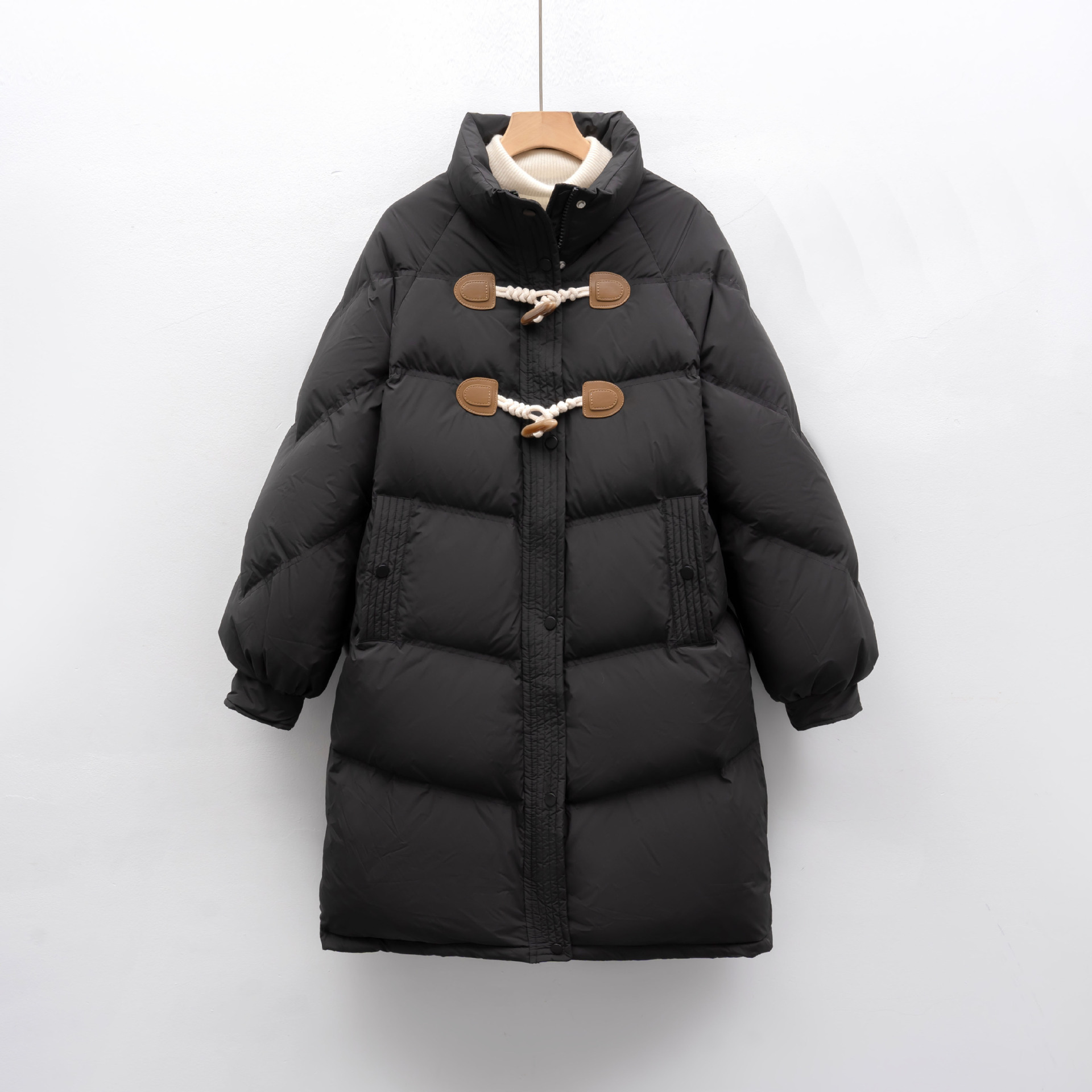 羽绒服宽松白鸭绒牛角扣女新款冬季保暖加厚外套中长款潮高清大图