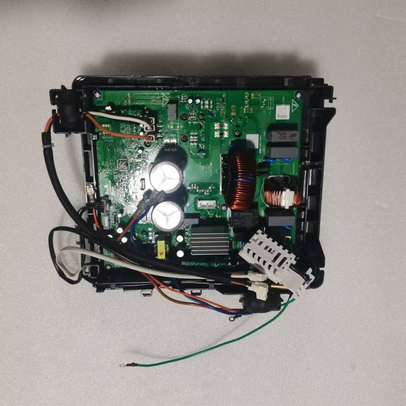 帮客材配 全新原装 倍科(BEKO) 900065538 外机主板 KFR- 72LW/CB1R 收前验货高清大图