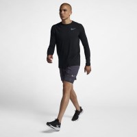 耐克(NIKE)2019春男子跑步紧身衣运动卫衣 M NK ELMNT CREW AH8978-010