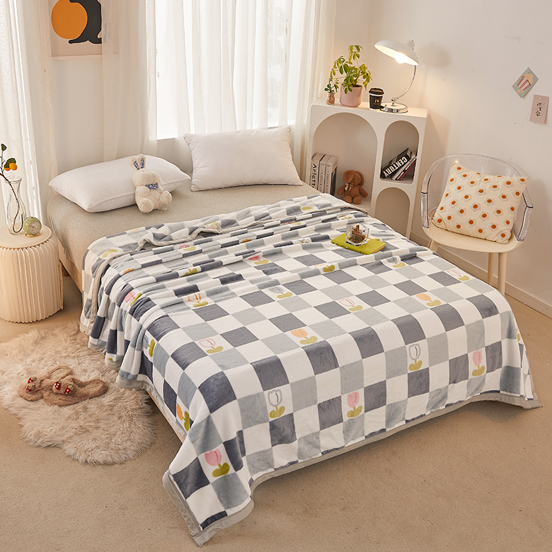 雅鹿 A类牛奶绒保暖毯高清大图