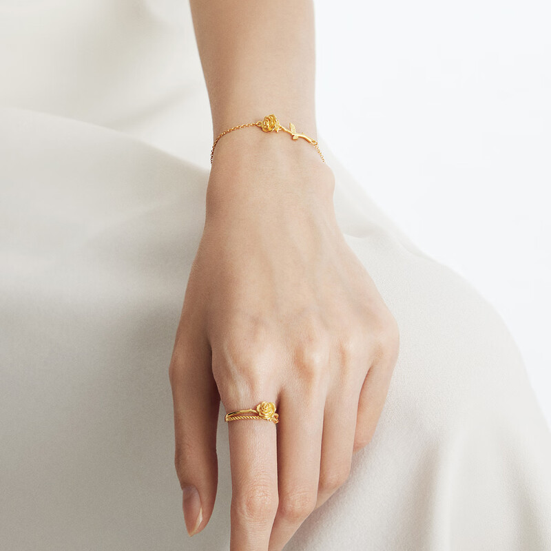 周大福挚爱摇曳玫瑰花足金黄金戒指女计价（工费420）EOF1619 送女友礼物高清大图