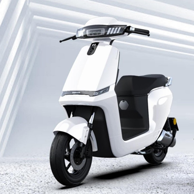 新日sunra电动车电动摩托车r3高端代步踏板车60v锂电池电瓶车代步车
