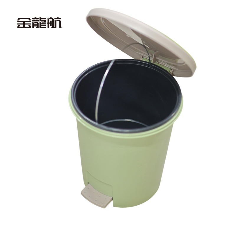 金龙航 脚踏式垃圾桶（颜色随机）高清大图