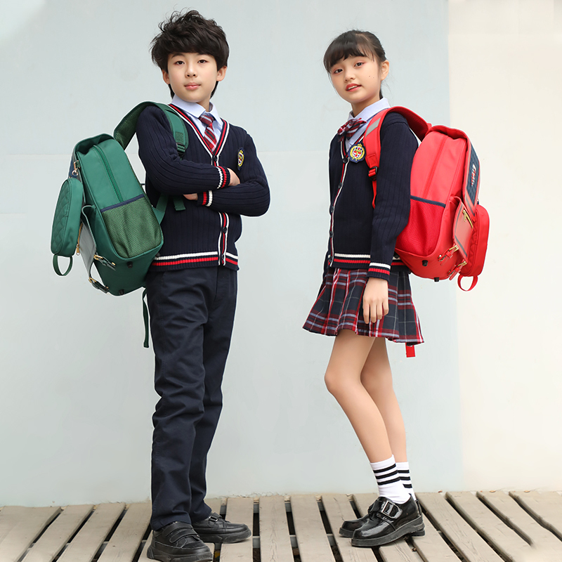 维多利亚旅行者(victoriatourist)小学生书包英伦儿童书包减负双肩电脑数码包 大容量 S8033大版 绿色