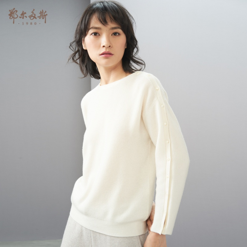 鄂尔多斯1980 纯色简约一字领坑条肌理女士羊绒衫针织衫
