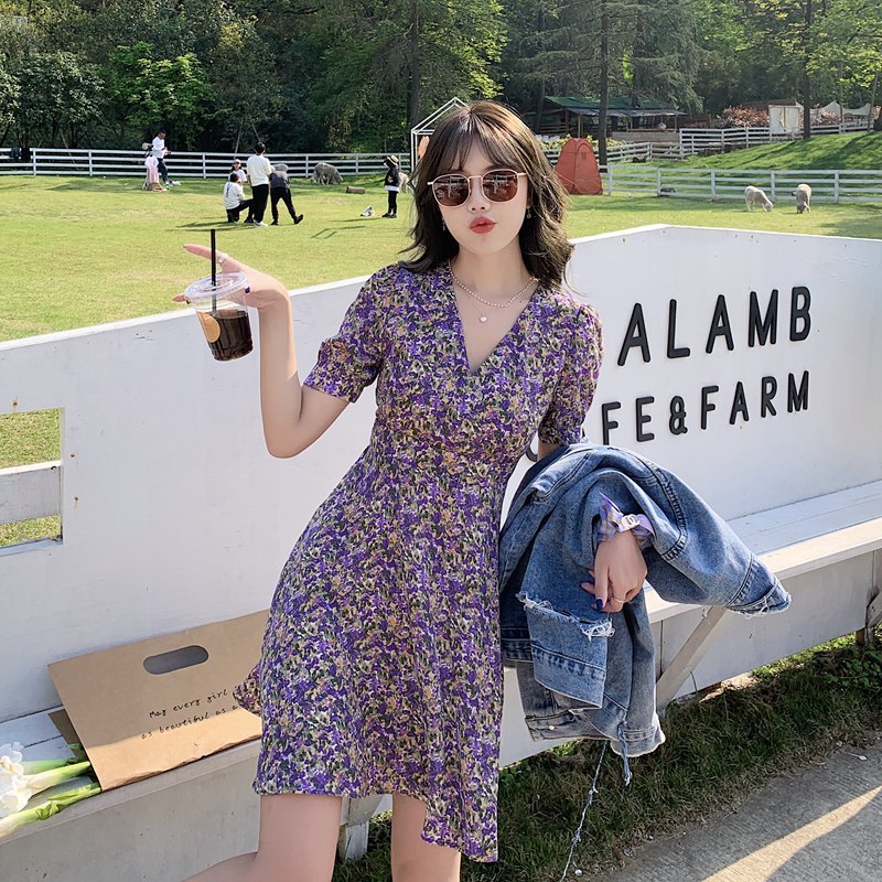 茜靓,CHYLLIRN紫色连衣裙女夏法式超仙仙女森系复古碎花收腰显瘦小个子洋气连衣裙2020春夏新款v领