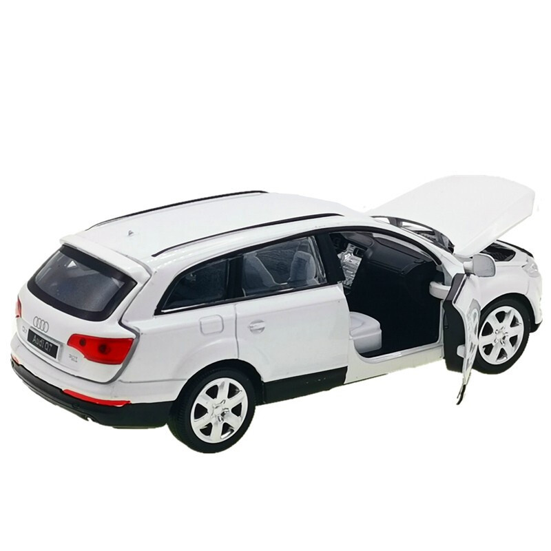 q7仿真合金汽车模型玩具车 越野suv1:32 声光回力四开 q7白色