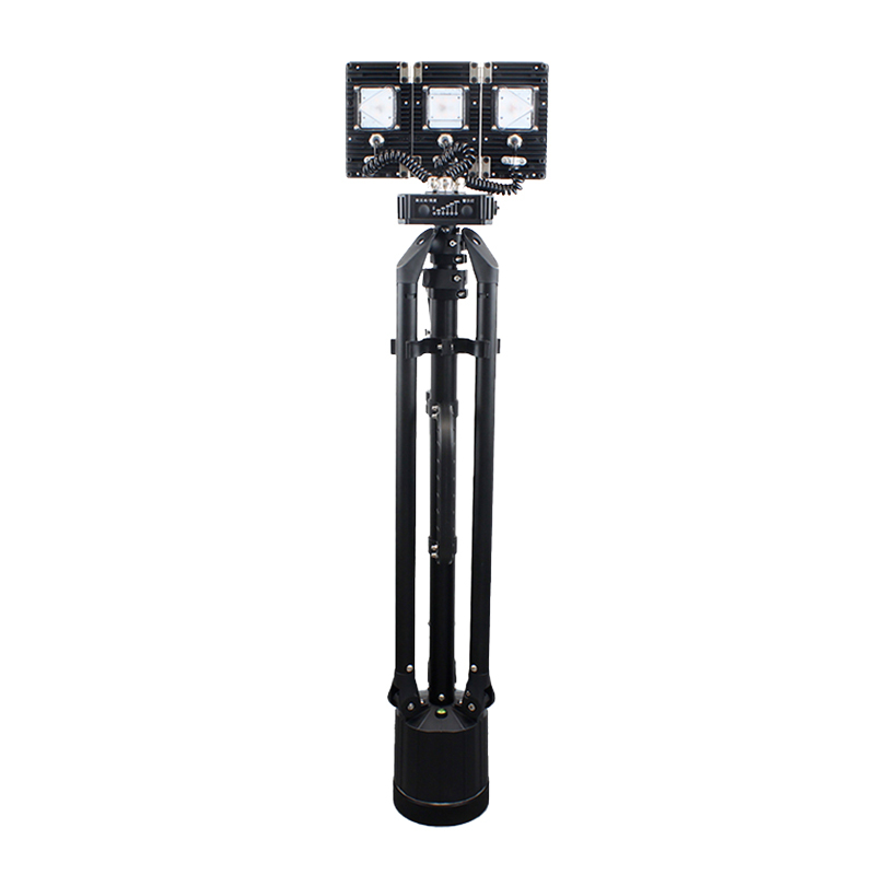 欧辉照明(OHUIZAOMIN) OHJW5176 100W LED 多功能移动照明系统套装(含1800W外置电源)高清大图