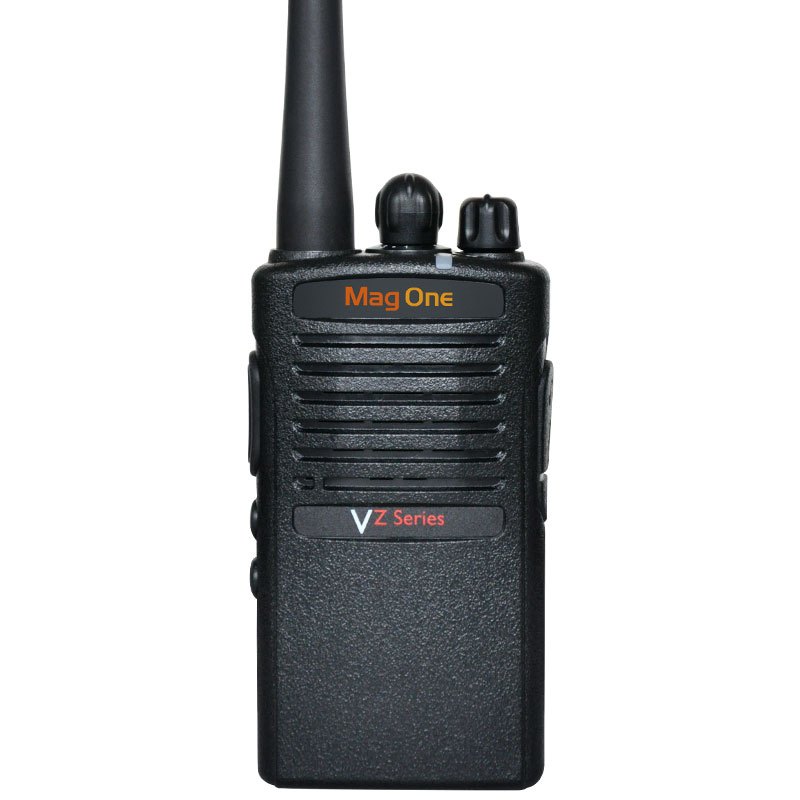 摩托罗拉(MOTOROLA)MAG ONE VZ-D131数模两用对讲机 数字信号商用民用 黑色