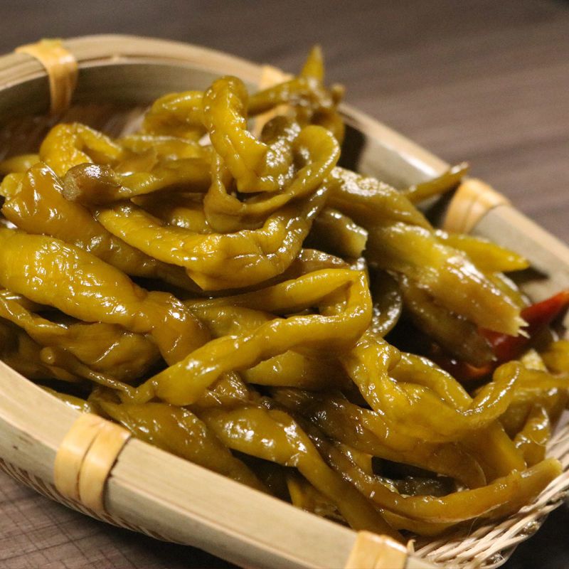 湖南特产酱辣椒老坛腌辣椒下饭菜坛子菜白辣椒咸菜泡椒开胃菜腌辣椒