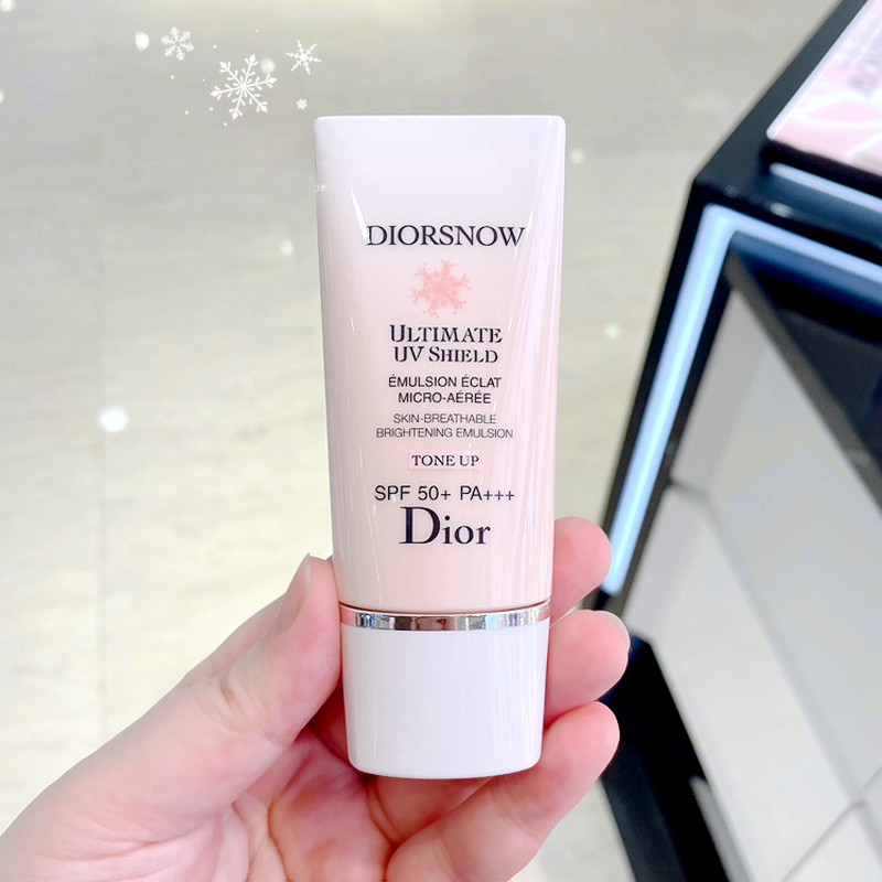 迪奥(Dior)雪晶灵亮肤防晒乳清爽SPF50+ PA+++防紫外线修饰 30ml高清大图