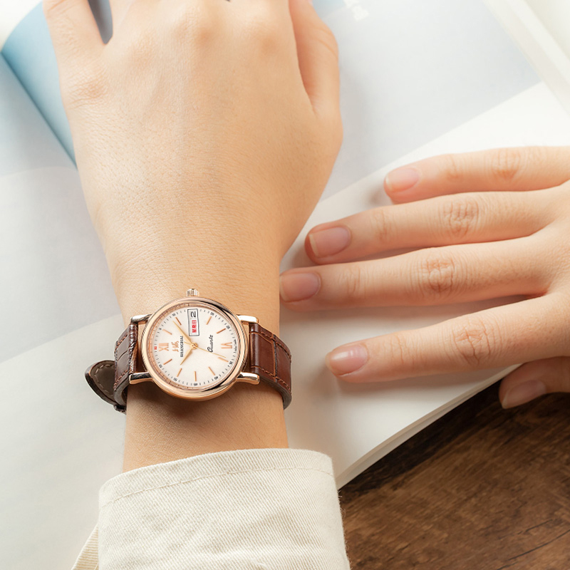 上海SHANGHAI手表 男士手表 时尚潮流休闲石英表 防水情侣石英女表 情侣对表皮革日历皮带腕表DS0132高清大图