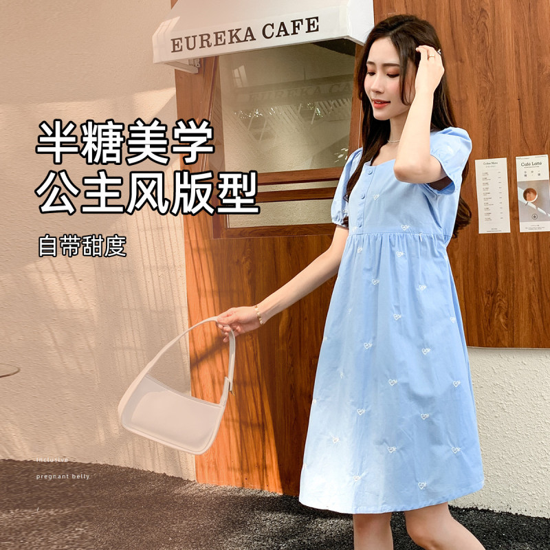 [哺乳外出]新品孕妇裙子夏季时尚方领连衣裙刺绣款泡泡袖孕妇装