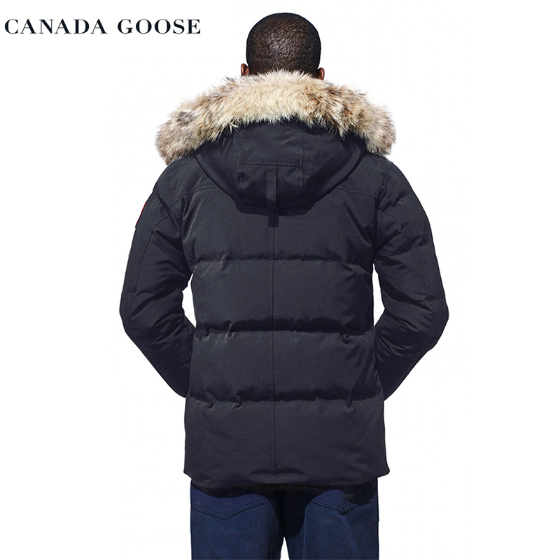 CANADA GOOSE 加拿大鹅 WYNDHAM系列 冬季男士短款连帽派克大衣羽绒服高清大图