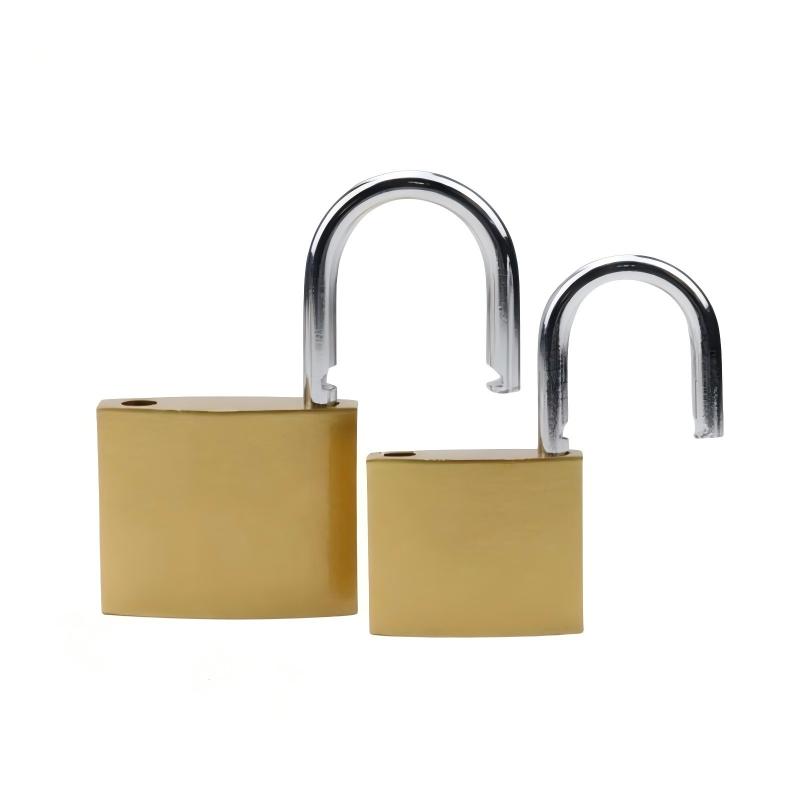 华夏京铁城 仿铜挂锁 32mm通开 把高清大图