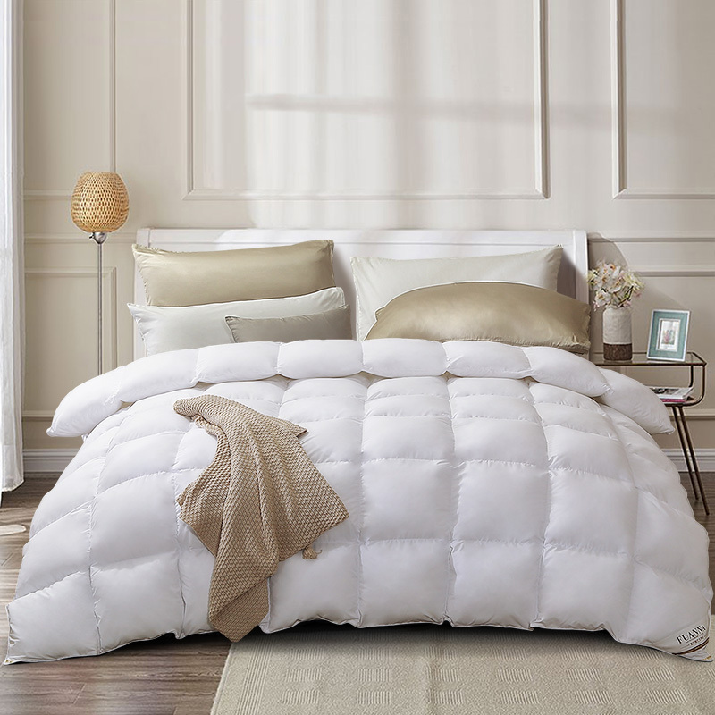 富安娜家纺抗菌羽绒被白鹅绒被子冬被保暖加厚被芯双人春秋被褥视频