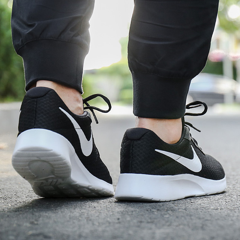 Nike耐克男鞋女鞋跑步鞋2020春夏新款TanJun透气情侣休闲运动鞋812654-011