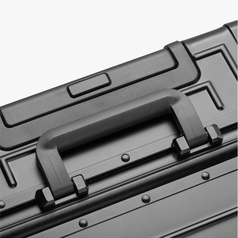 猎豹 铝镁合金拉杆箱 全铝箱体 26寸/个高清大图