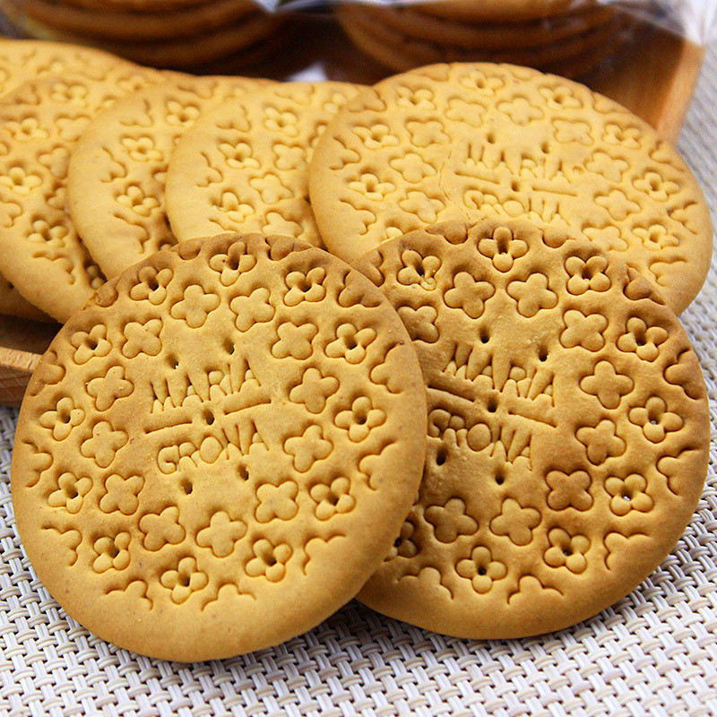 图案原味饼干310g1苏宁自营零食韧性饼干鲜香酥脆充饥乌克兰进口零食