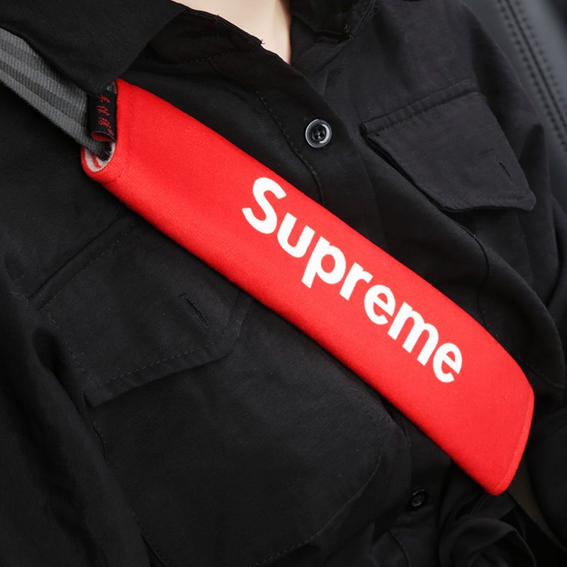 红色 Supre绒布护肩套22公分1只装 厂家直销汽车安全带护肩套时尚创意潮牌车内把手套绒棉舒适车饰品