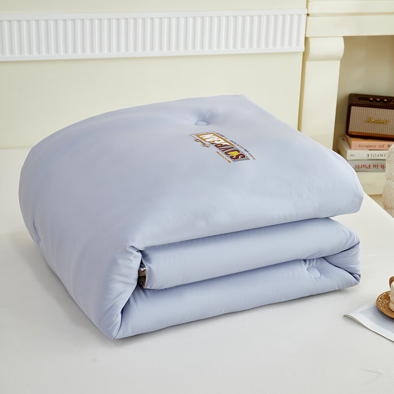 彼加曼 BGM-B2552无印云感棉大豆被150*200cm高清大图