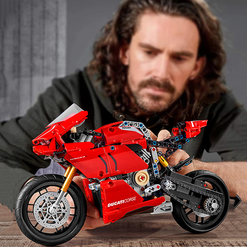 杜卡迪机械系列v4r摩托车积木玩具手工立体高难度拼装模型男孩女孩