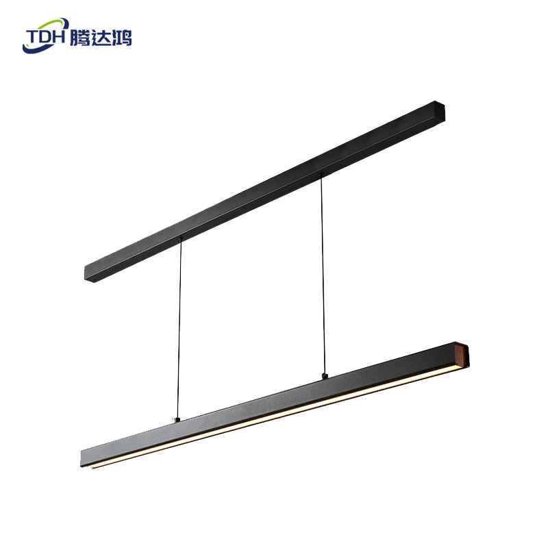 腾达鸿-LED长条吊灯 长1500mm /个高清大图