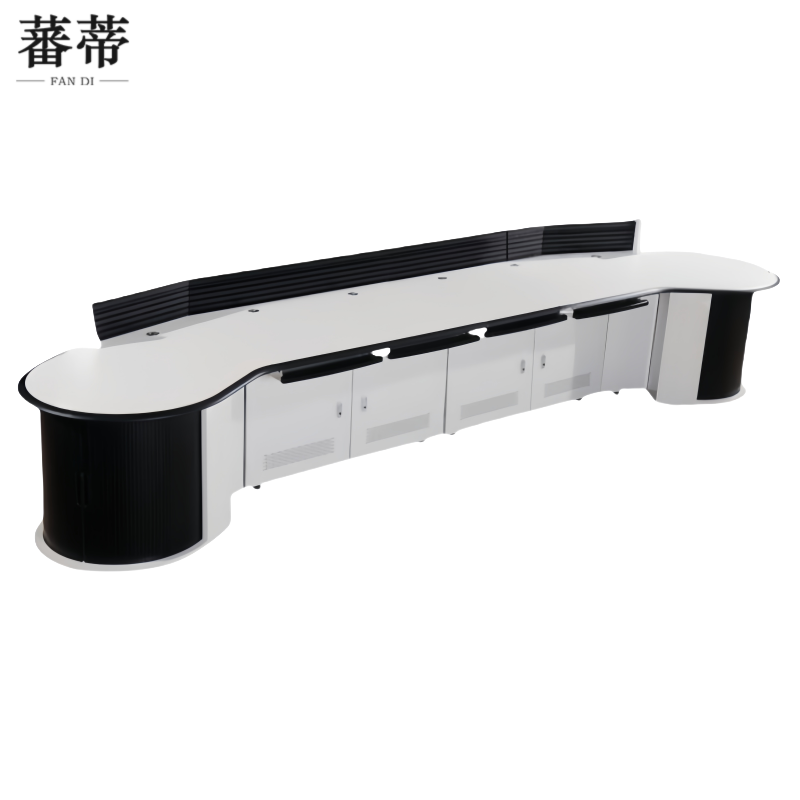 蕃蒂操作台4.5米台高清大图