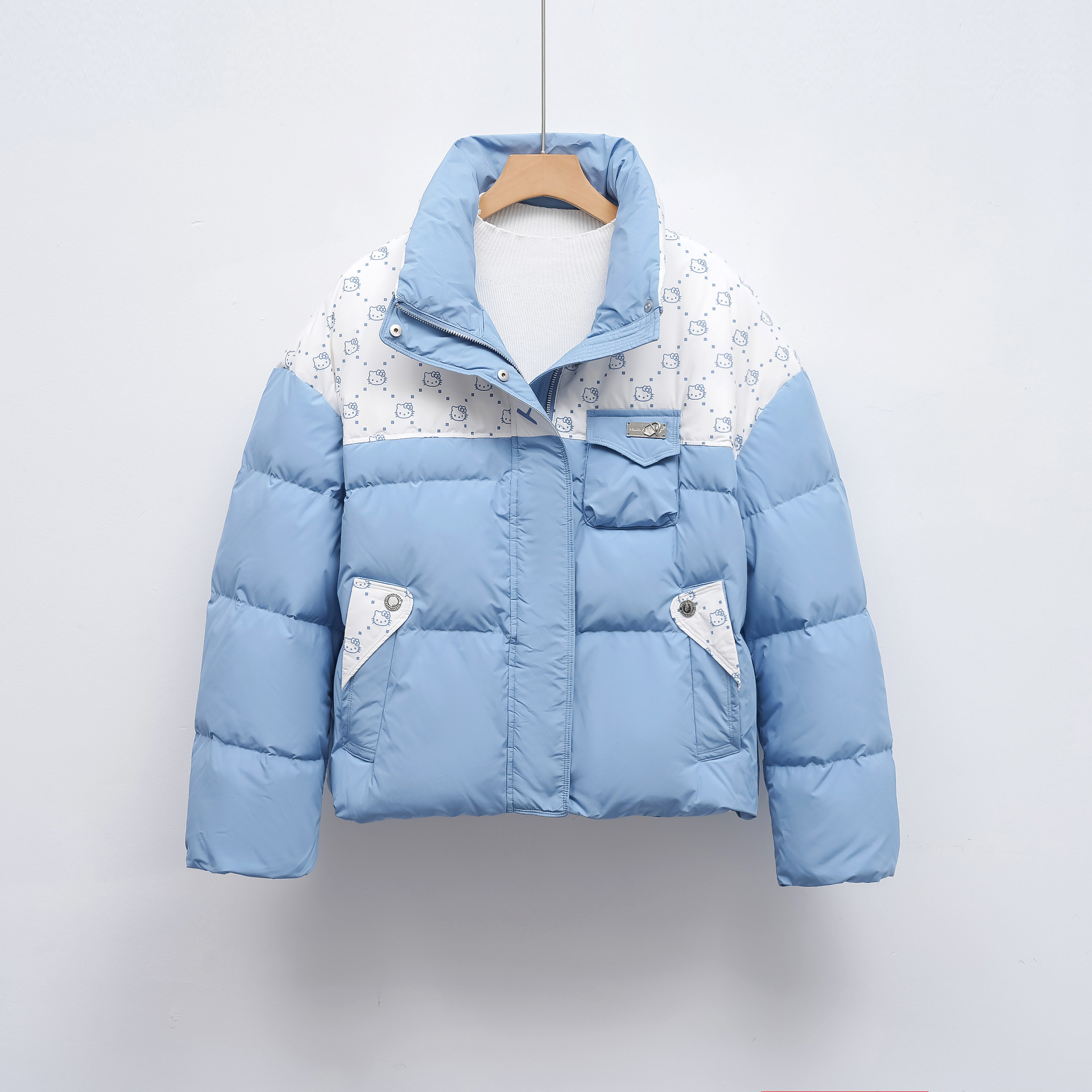 羽绒服新国标90绒女拼接撞色冬季新款立领时尚面包服外套 浅蓝色 M