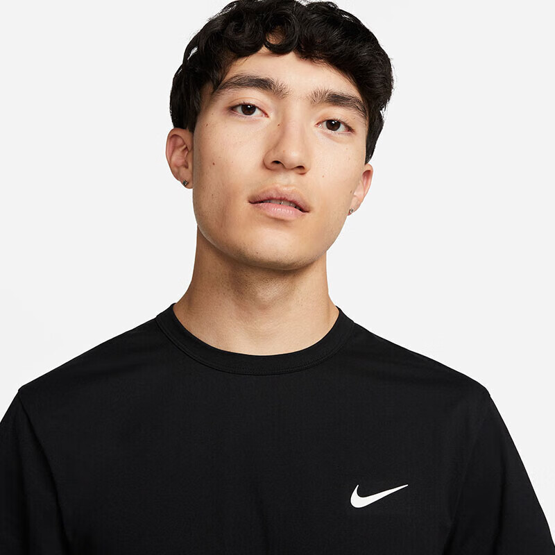 耐克NIKE男子运动T恤透气DF UV HYVERSE SS短袖 DV9840-010高清大图