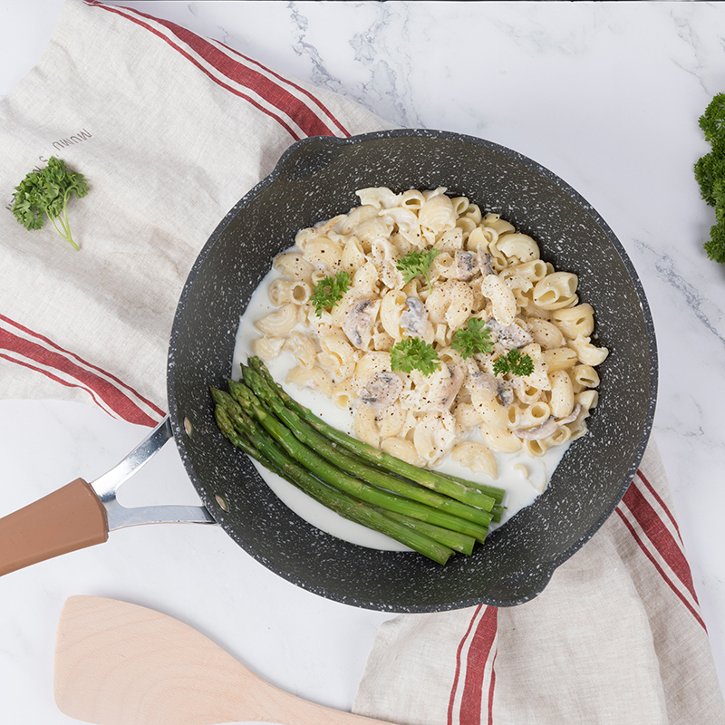 Carote麦饭石色炒锅不沾锅家用锅具炒菜锅电磁炉锅平底锅煎炒锅带盖24cm