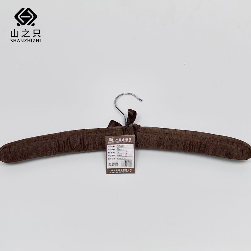 山之只 布艺防滑衣架 38*3*14cm 个高清大图