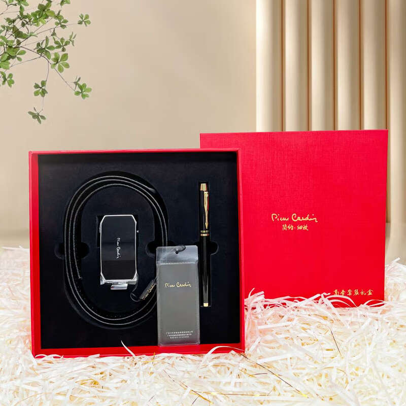皮尔卡丹(pierre cardin)新款休闲男式皮带/钢笔礼盒二件套JMG01001高清大图