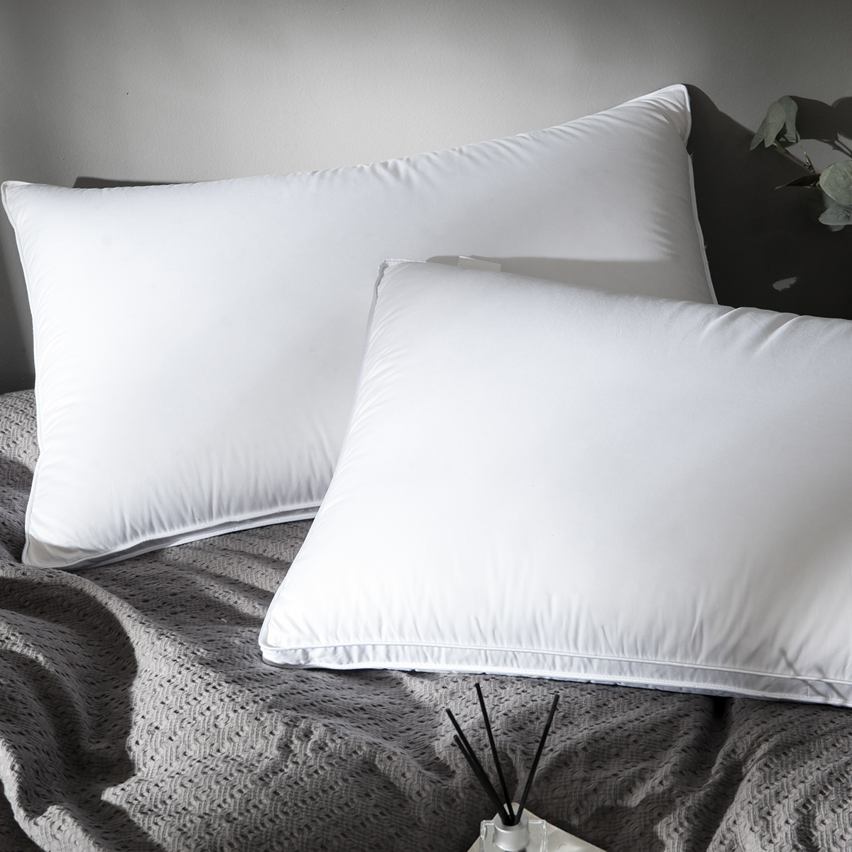 鸿润家纺95白鹅绒枕头羽绒枕头枕芯五星酒店枕头宾馆枕芯