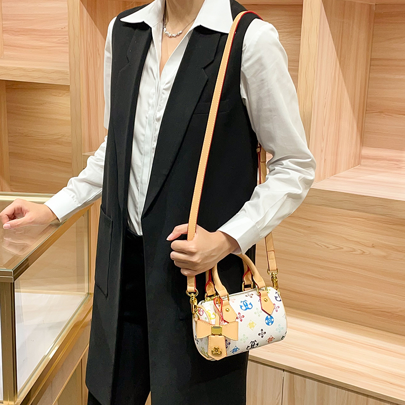 水桶包2025666高清大图