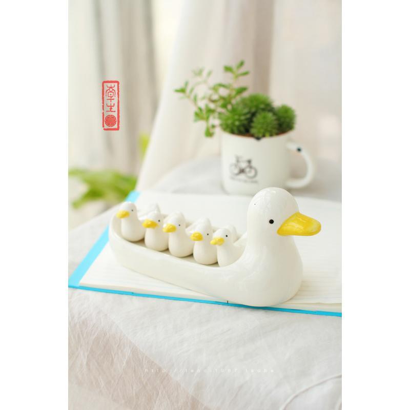 陶瓷1987 zakka餐具杂货陶瓷可爱小鸭子筷架 装饰品 家居摆件套装 三维工匠 款式一送赠品