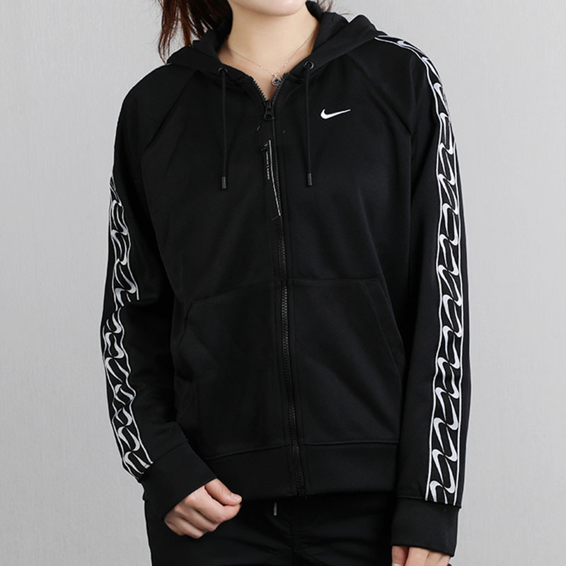 耐克(NIKE) 女子休闲连帽卫衣 W NSW HOODIE FZ LOGO TAPE BV3448-010