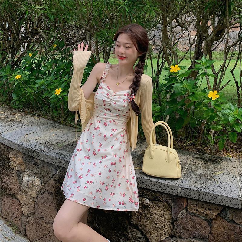 紫色碎花裙2021新款女装连衣裙夏季甜辣妹风小个子温柔风吊带裙子 黄色开衫 均码